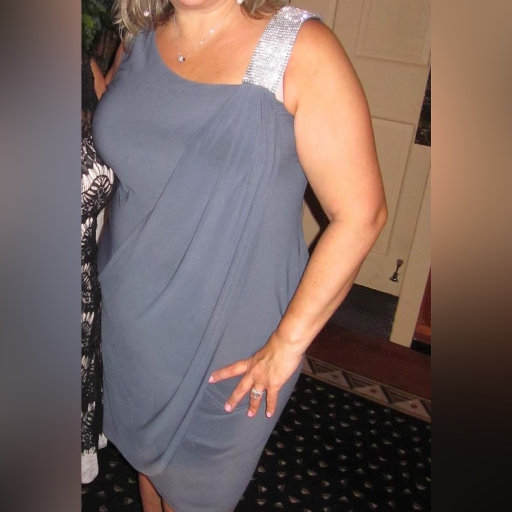 Betsy & Adam plus slate gray dress size 18W